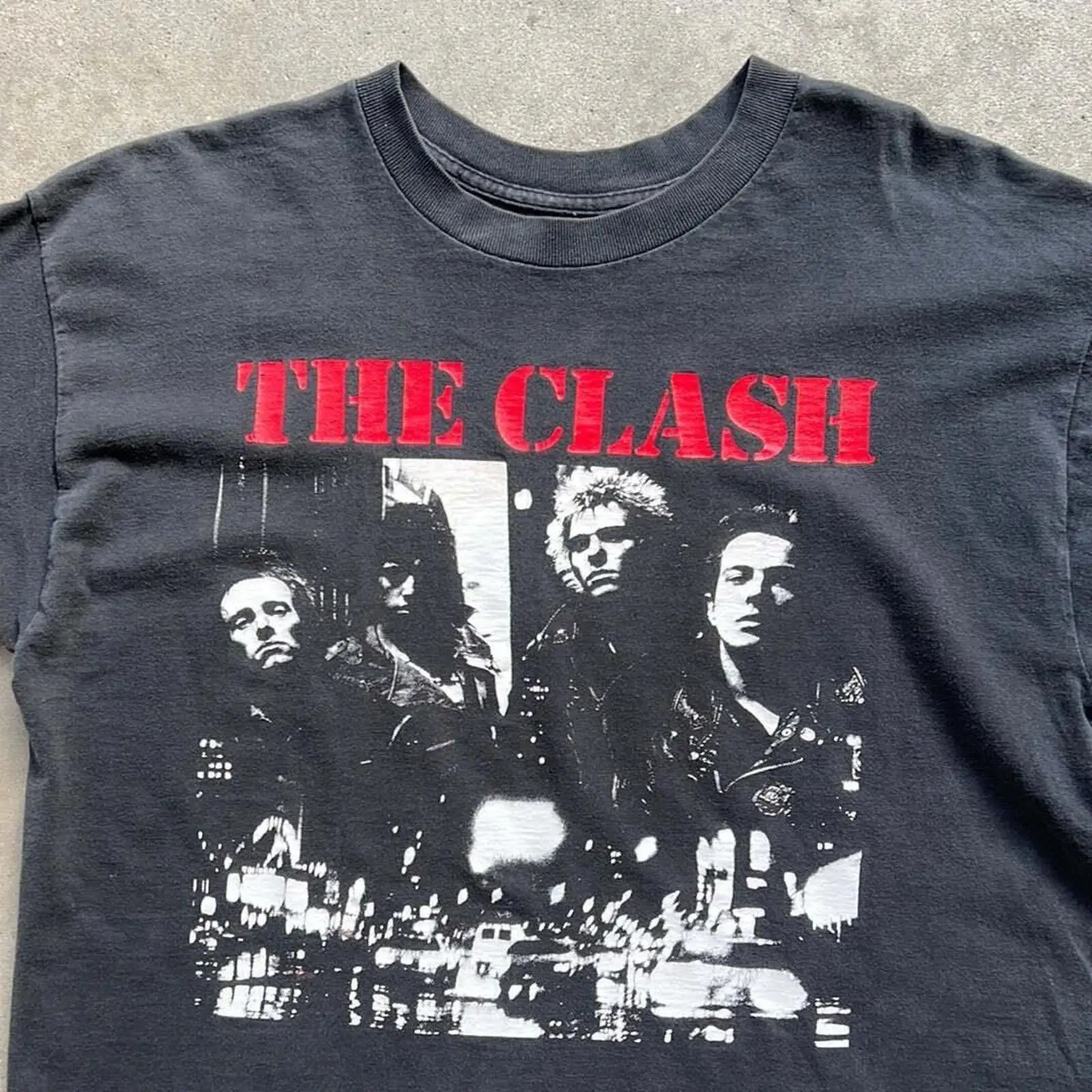 Vintage Fashion For Sale - OFERTA Camiseta Vintage The Clash Band
