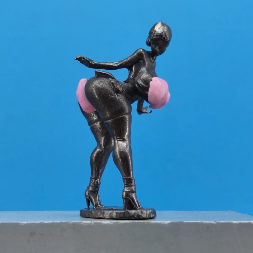 Miniatura Feminina Vintage de  - Vintage Fashion Collection avaliação e preço